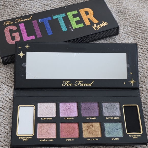 Rerired Too Faced Glitter Bomb Eyeshadow Palette - Picture 1 of 8